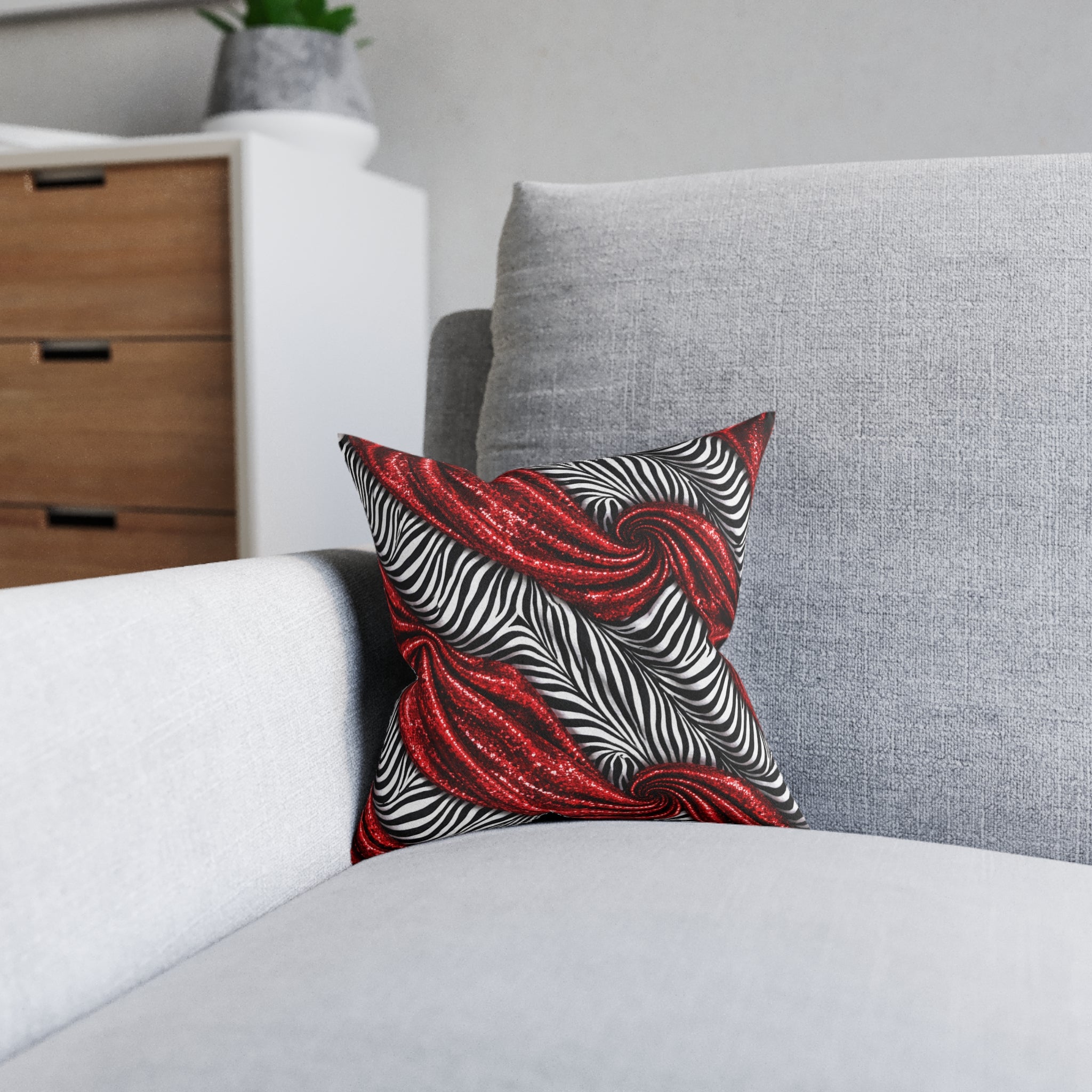 Red Glitter Lips Zebra Throw Pillow — Glam Decorative Square Pillow